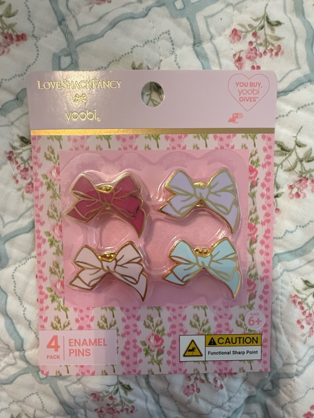Yoobi X LoveShackFancy Bow Enamel Pin Set